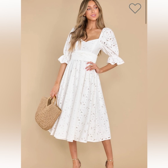 Red Dress Boutique Dresses & Skirts - NWT Red Dress Boutique Ivory Midi Dress